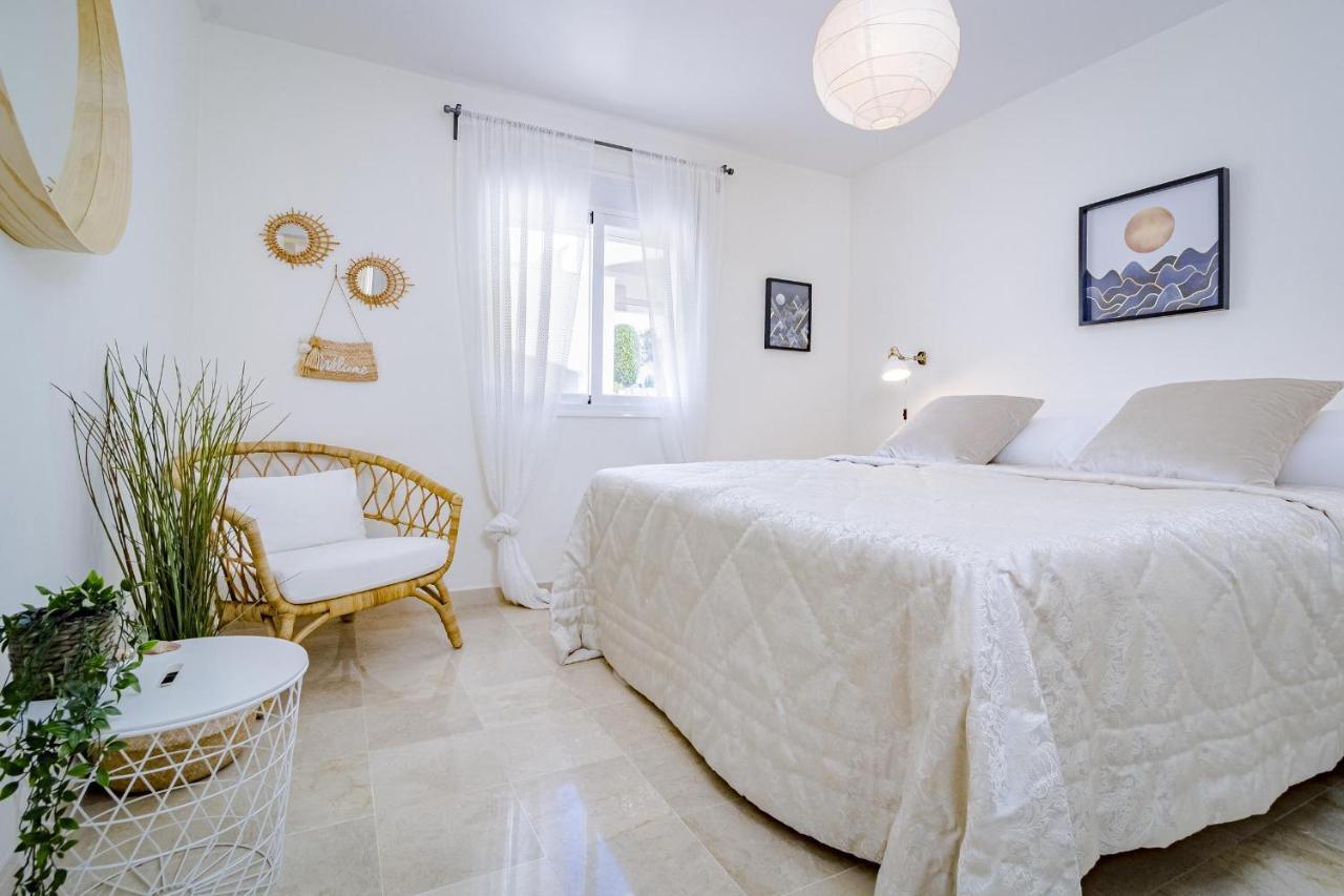 Ar23 - Flat, Puerto Banus By Roomservices Apartment